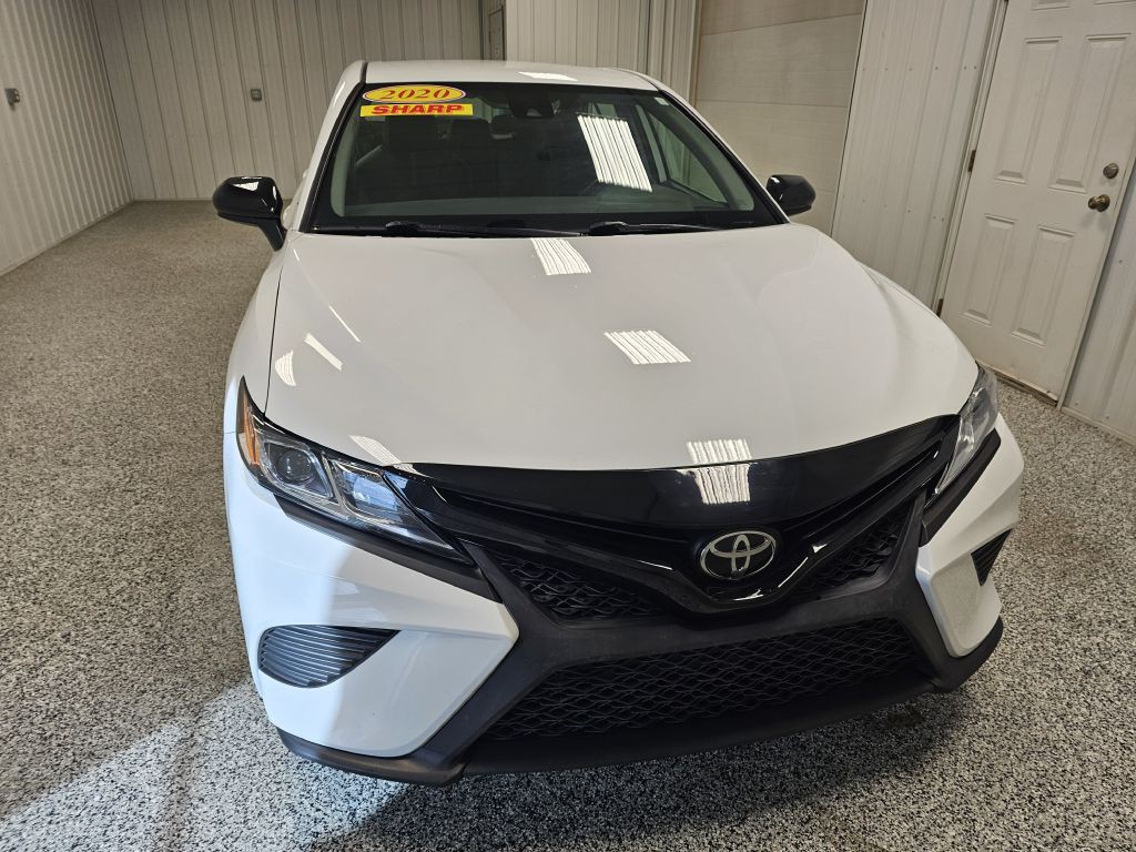2020 Toyota Camry Image 3