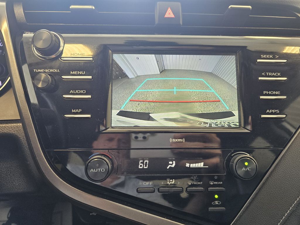 2020 Toyota Camry Image 23