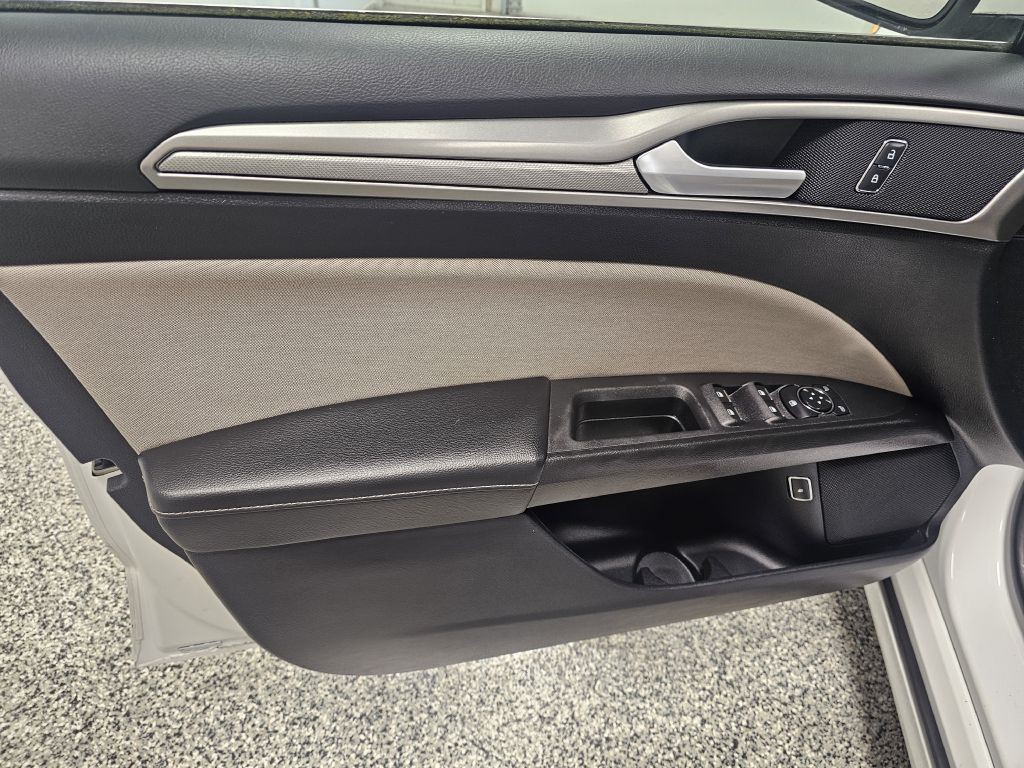 2018 Ford Fusion Image 8