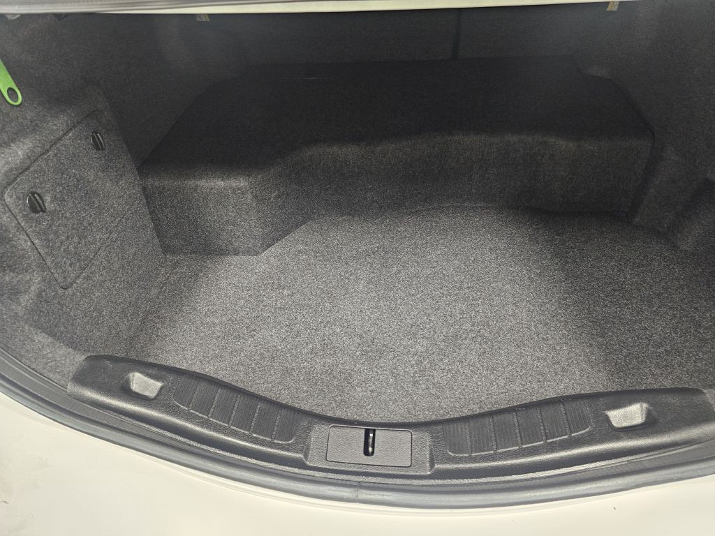 2018 Ford Fusion Image 12