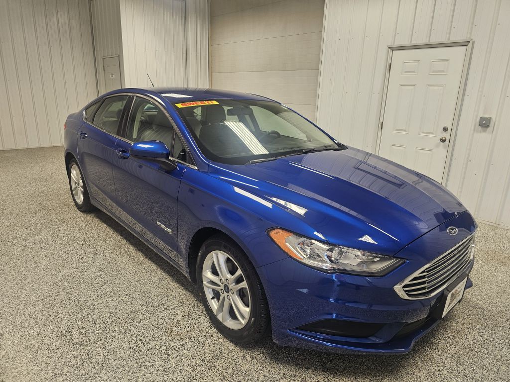 2018 Ford Fusion Image 2