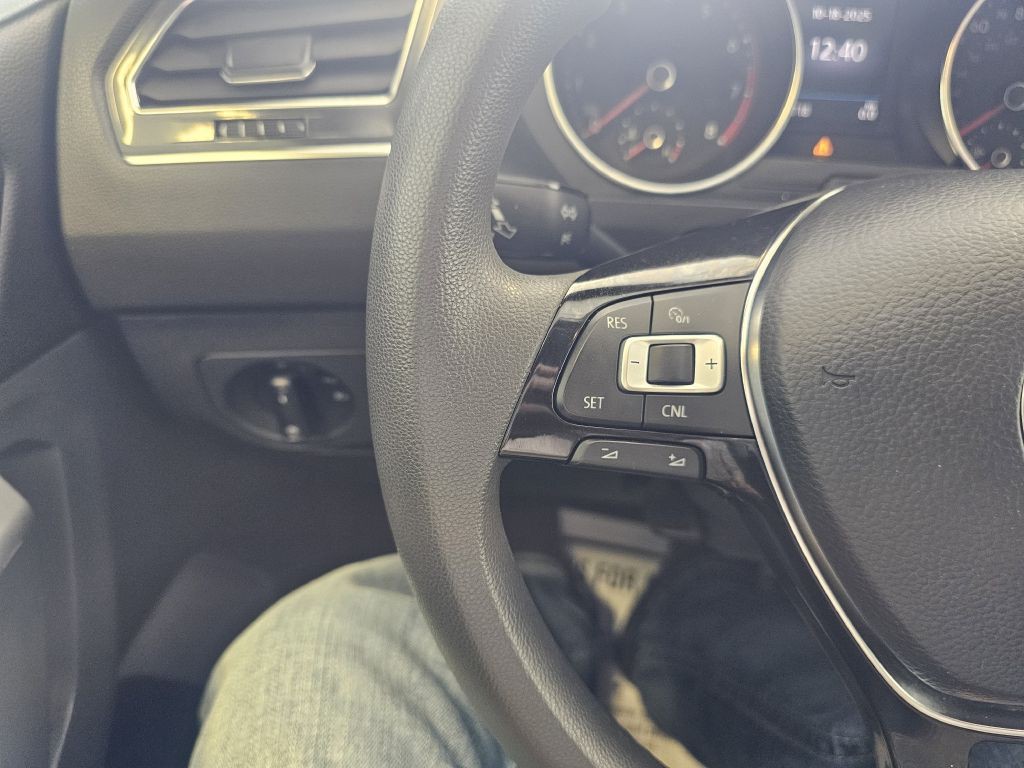 2018 Volkswagen Tiguan Image 19