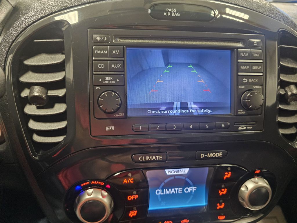 2011 Nissan Juke Image 24