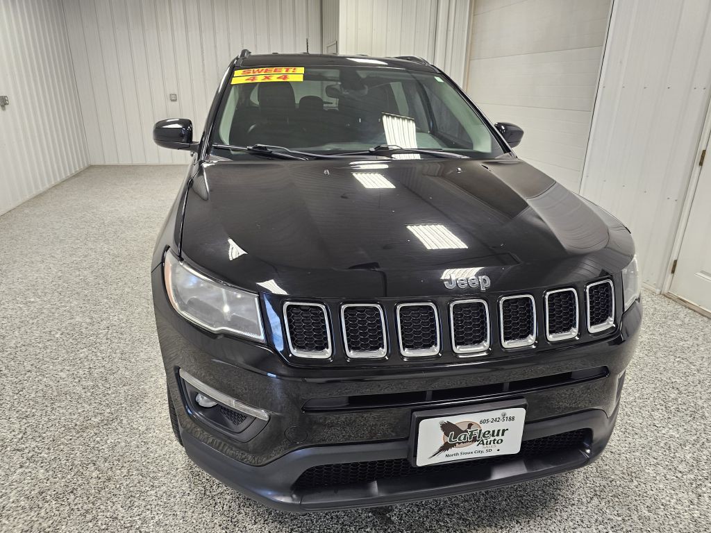 2018 Jeep Compass Image 3