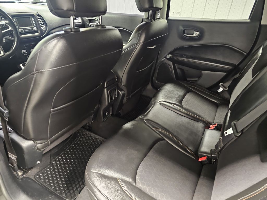 2018 Jeep Compass Image 11