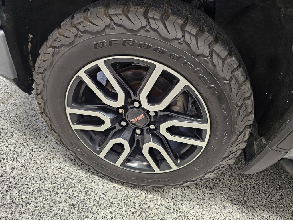 2020 GMC Sierra Image 8