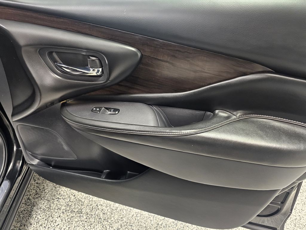 2019 Nissan Murano Image 16
