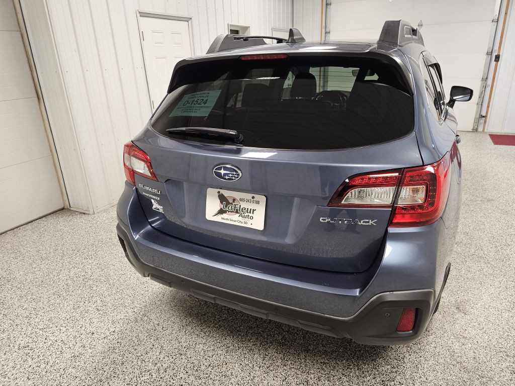 2018 Subaru Outback Image 5