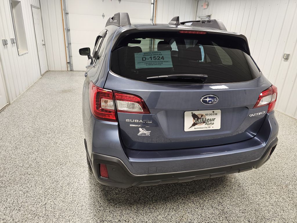 2018 Subaru Outback Image 6