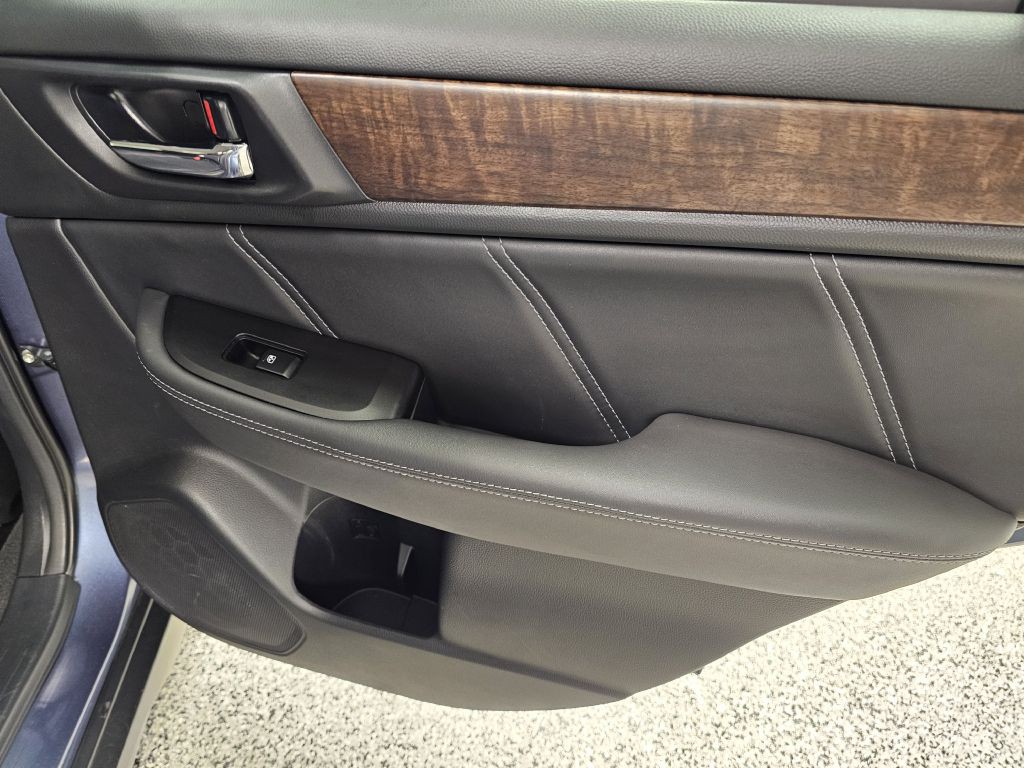 2018 Subaru Outback Image 15