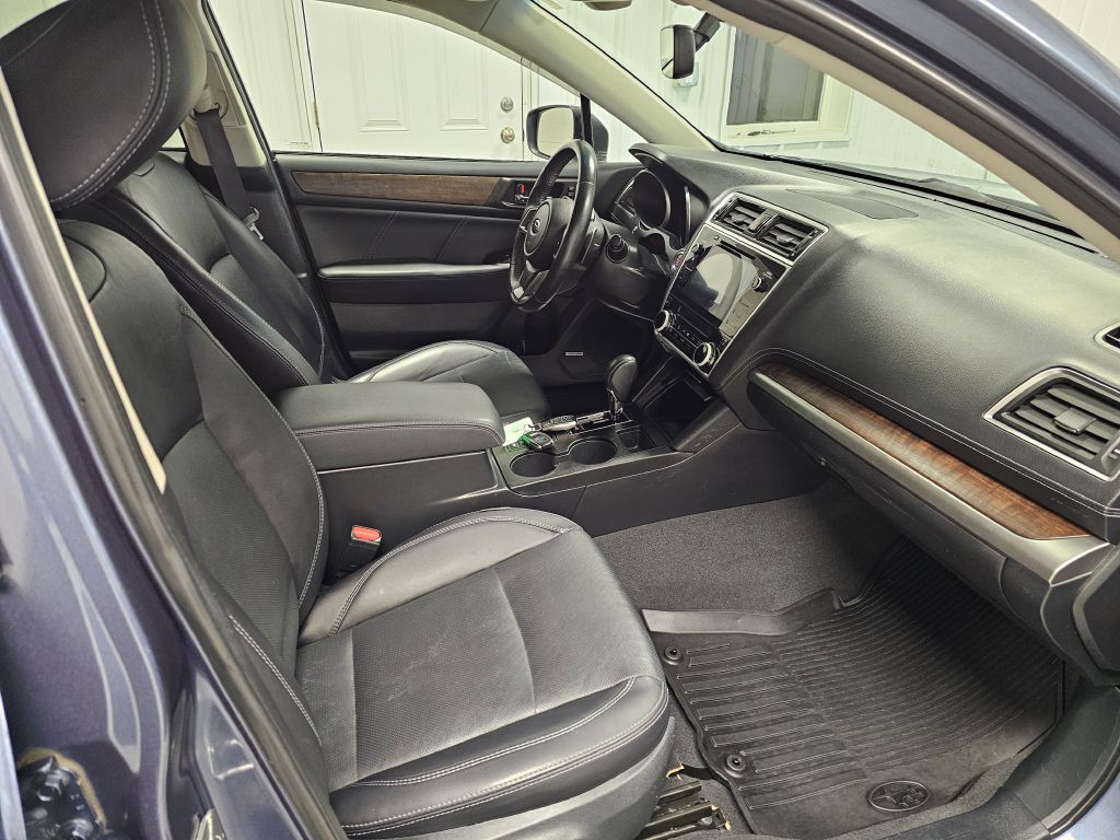 2018 Subaru Outback Image 18