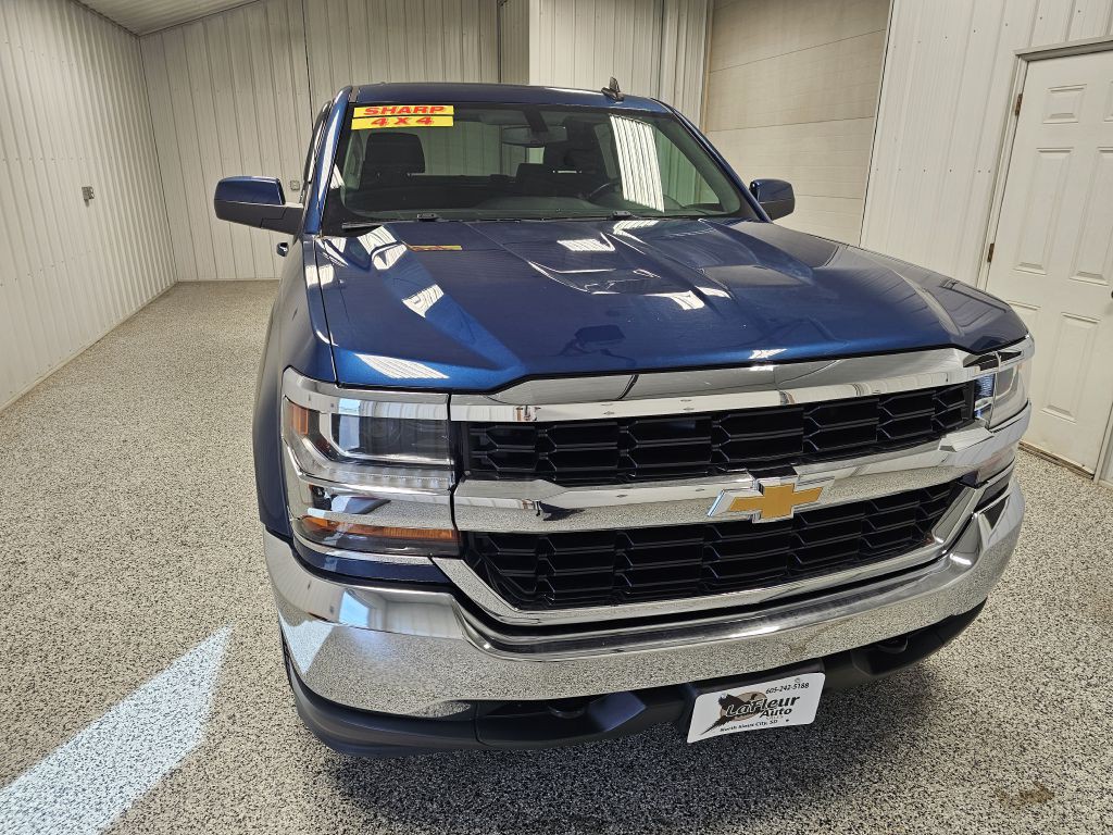 2017 Chevrolet Silverado 1500 Image 3