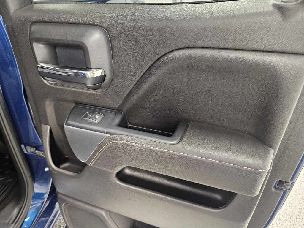 2017 Chevrolet Silverado 1500 Image 12
