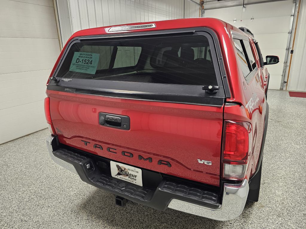 2016 Toyota Tacoma Image 6