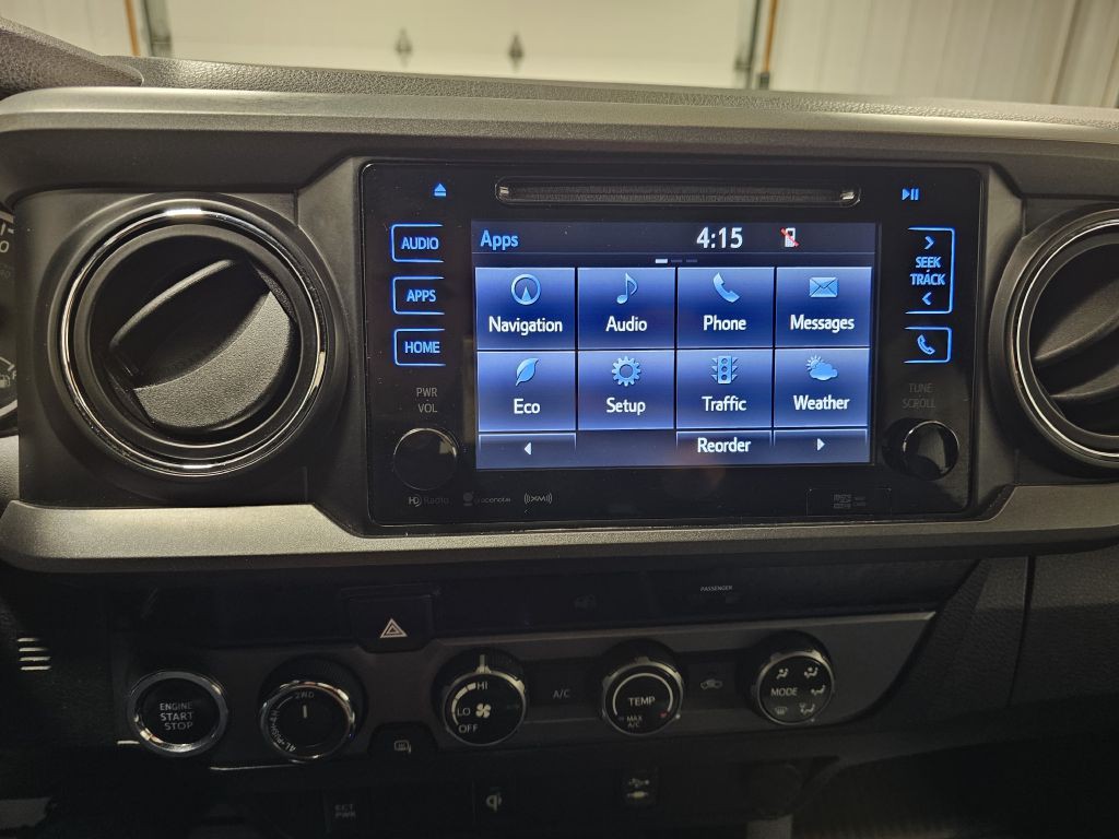 2016 Toyota Tacoma Image 22