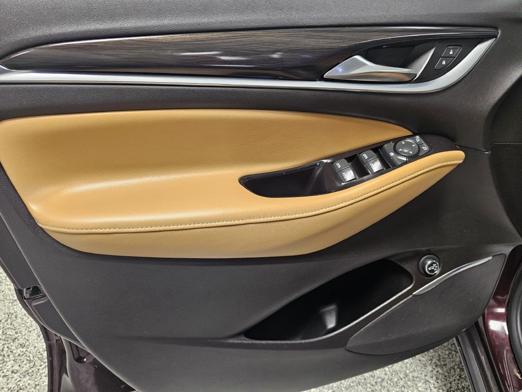 2019 Buick Enclave Image 8