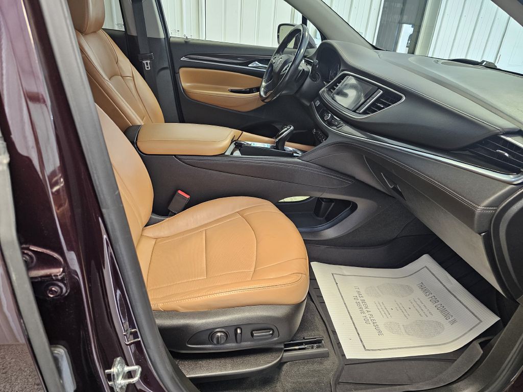 2019 Buick Enclave Image 17
