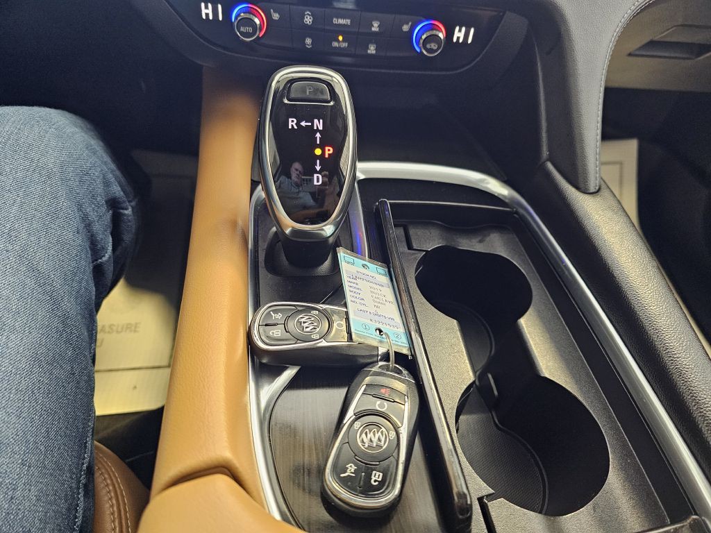 2019 Buick Enclave Image 22