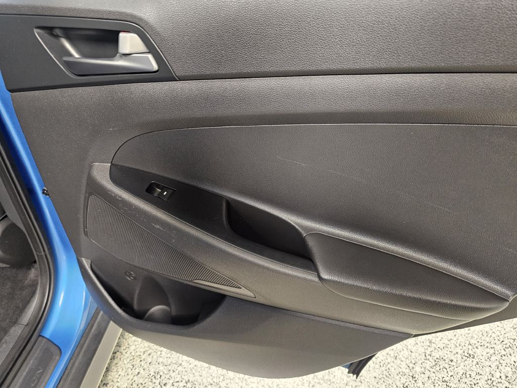 2016 Hyundai Tucson Image 13