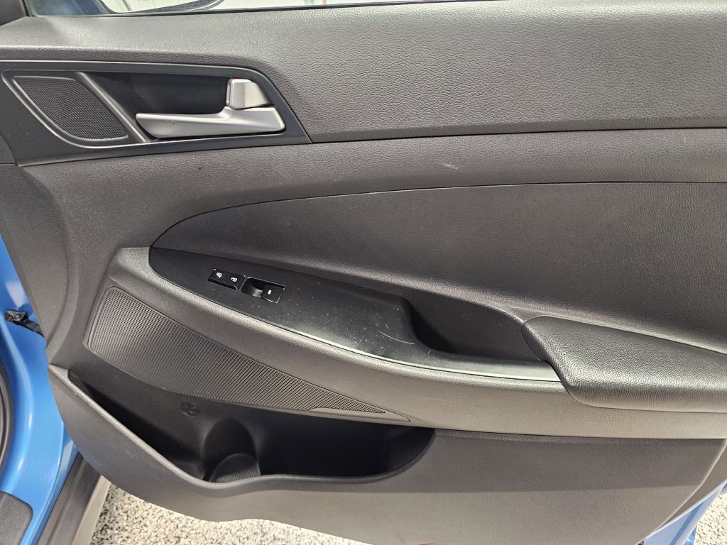 2016 Hyundai Tucson Image 15