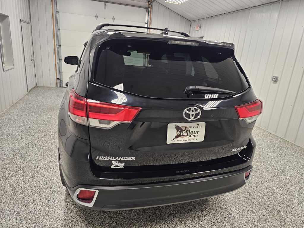 2019 Toyota Highlander Image 5