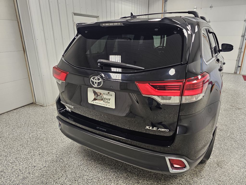 2019 Toyota Highlander Image 6