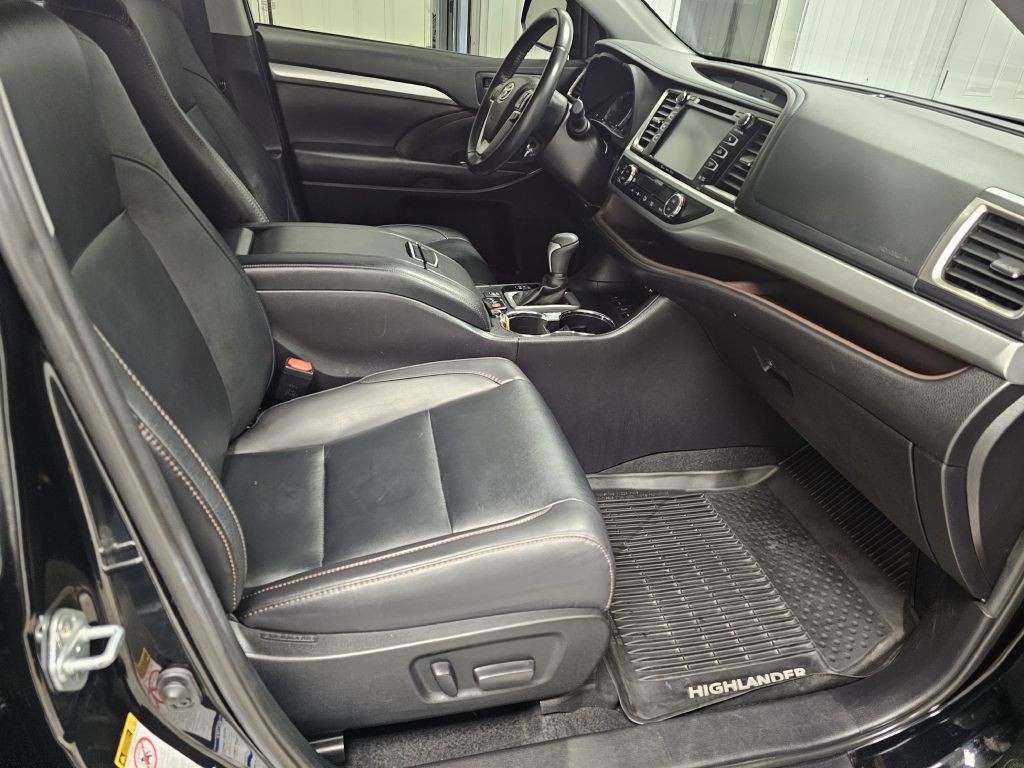 2019 Toyota Highlander Image 18