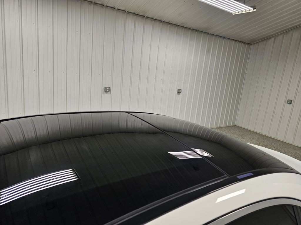 2016 Mercedes-Benz C-Class Image 7