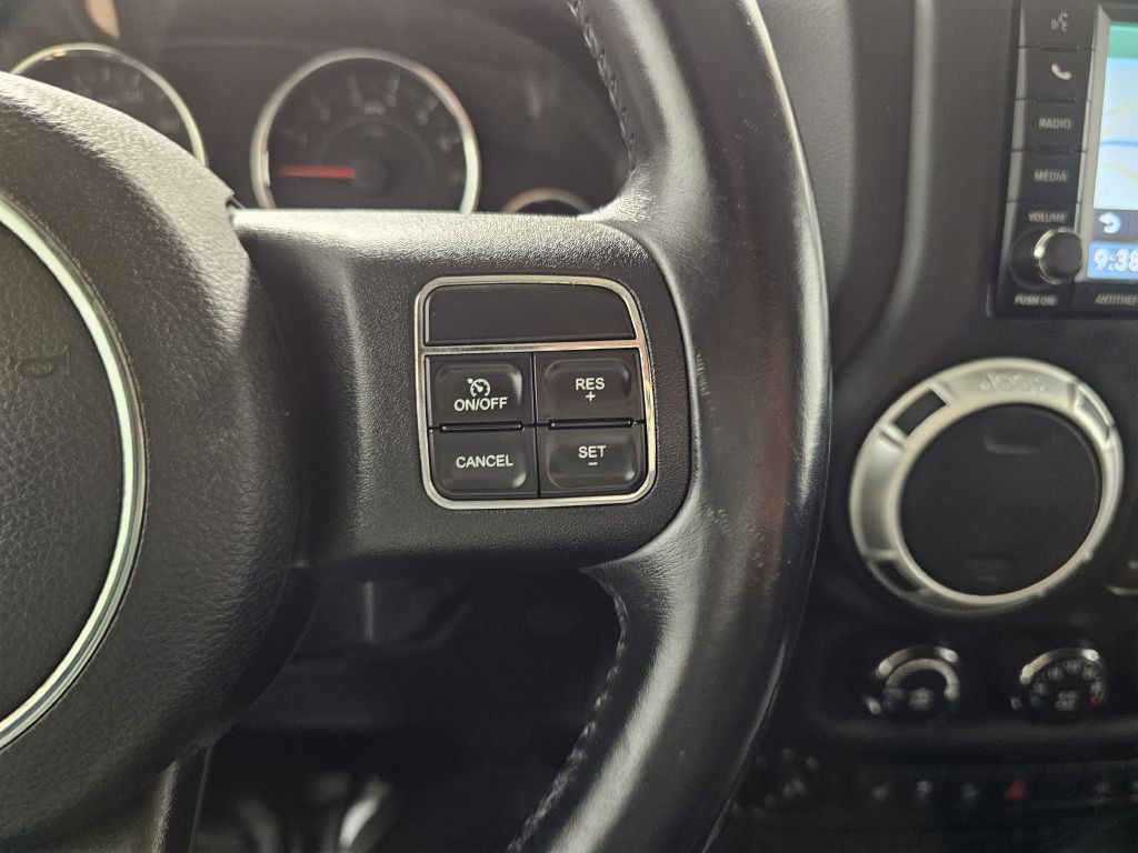 2013 Jeep Wrangler Unlimited Image 18