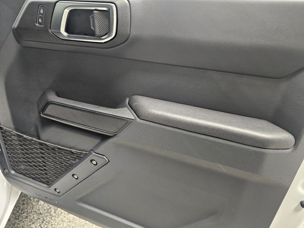 2025 Ford Bronco Image 15