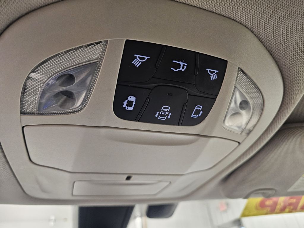 2017 Chrysler Pacifica Image 20