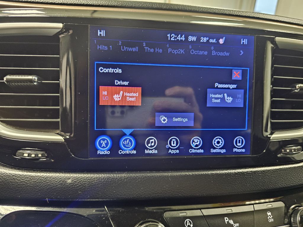 2017 Chrysler Pacifica Image 23