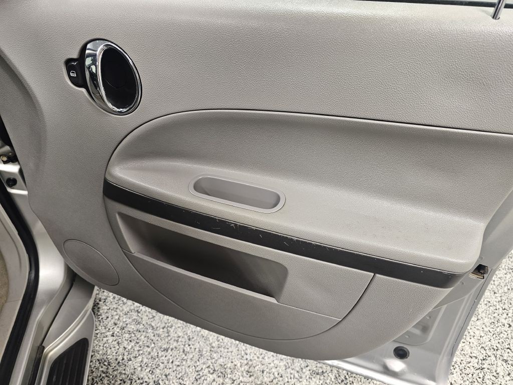 2008 Chevrolet HHR Image 16