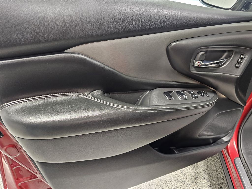 2021 Nissan Murano Image 9