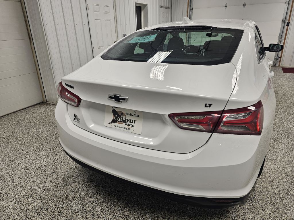 2023 Chevrolet Malibu Image 6