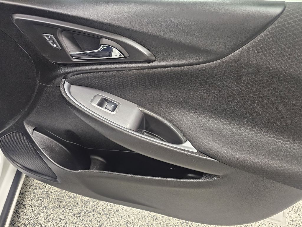 2023 Chevrolet Malibu Image 15