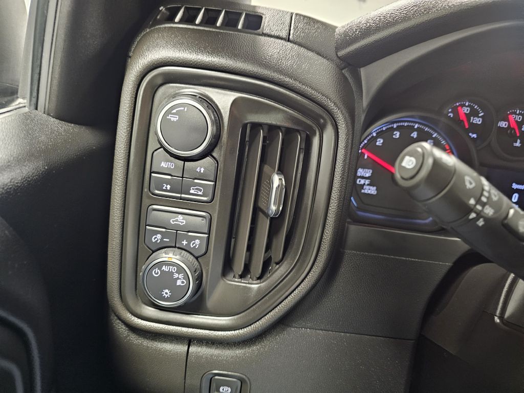 2023 Chevrolet Silverado 1500 Image 16