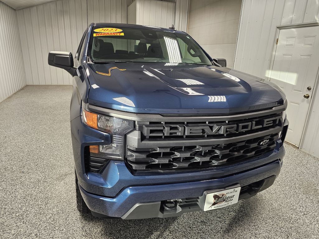 2023 Chevrolet Silverado 1500 Image 3