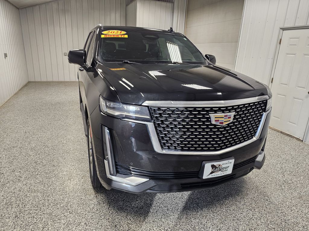 2021 Cadillac Escalade Image 3