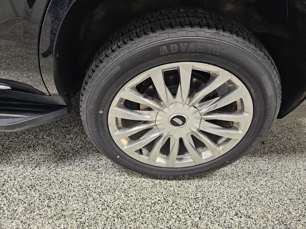 2021 Cadillac Escalade Image 8