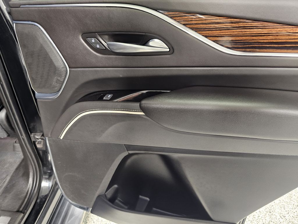 2021 Cadillac Escalade Image 15