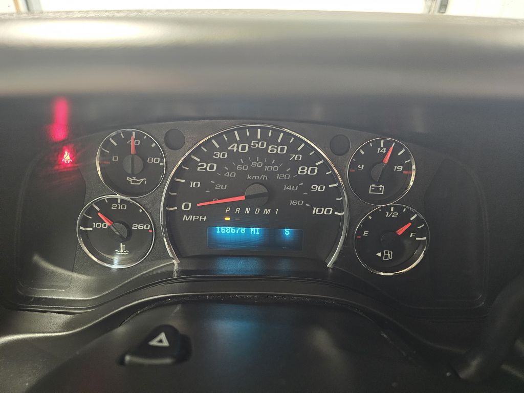 2017 Chevrolet Express Image 20