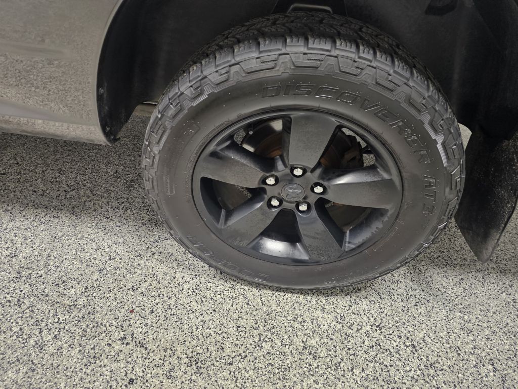 2019 RAM 1500 Image 7