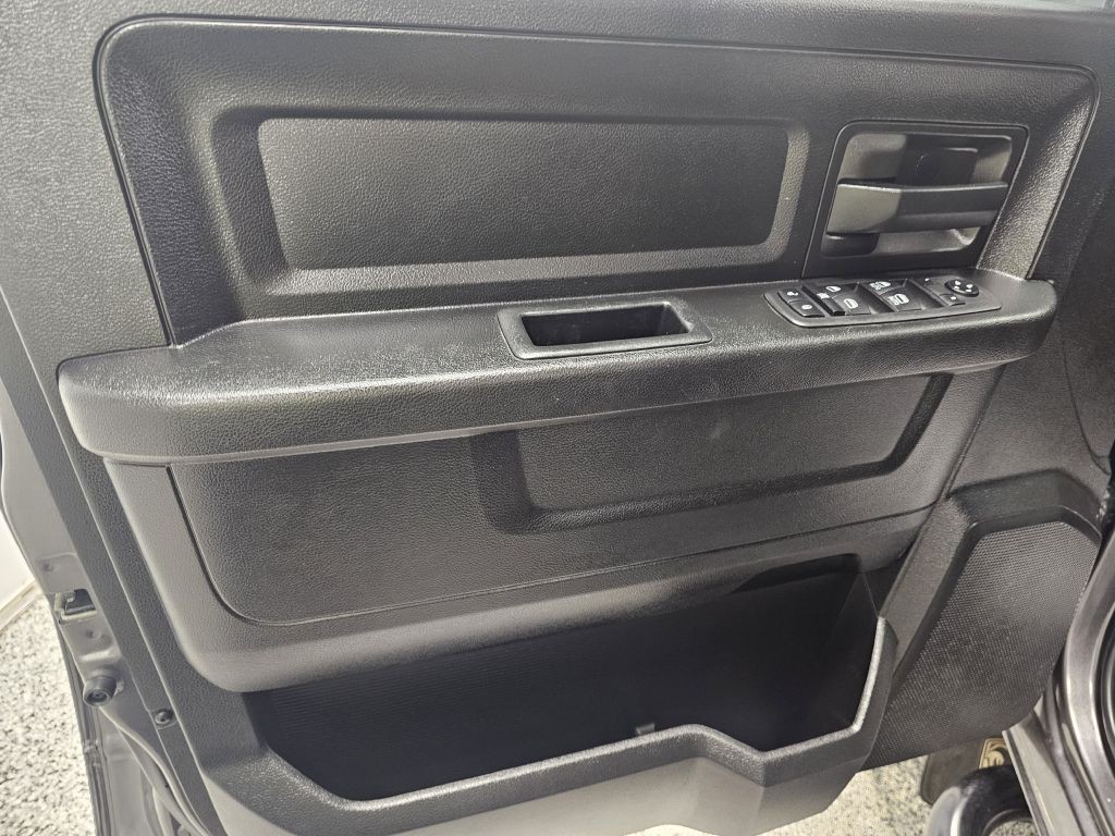 2019 RAM 1500 Image 8