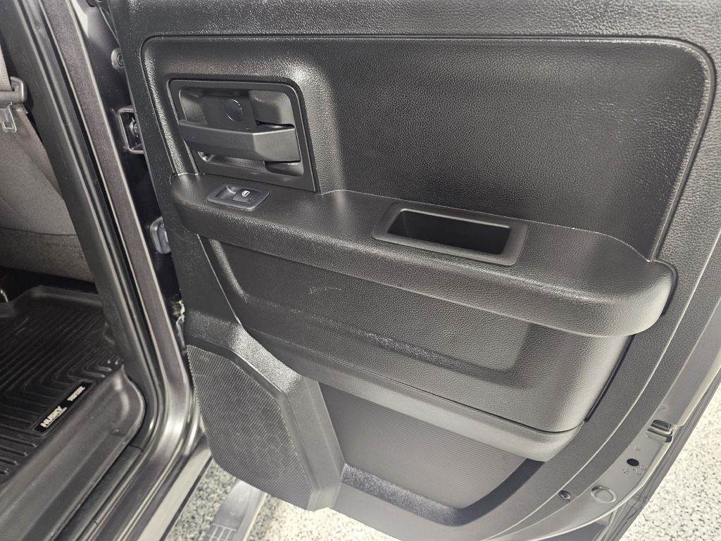 2019 RAM 1500 Image 12