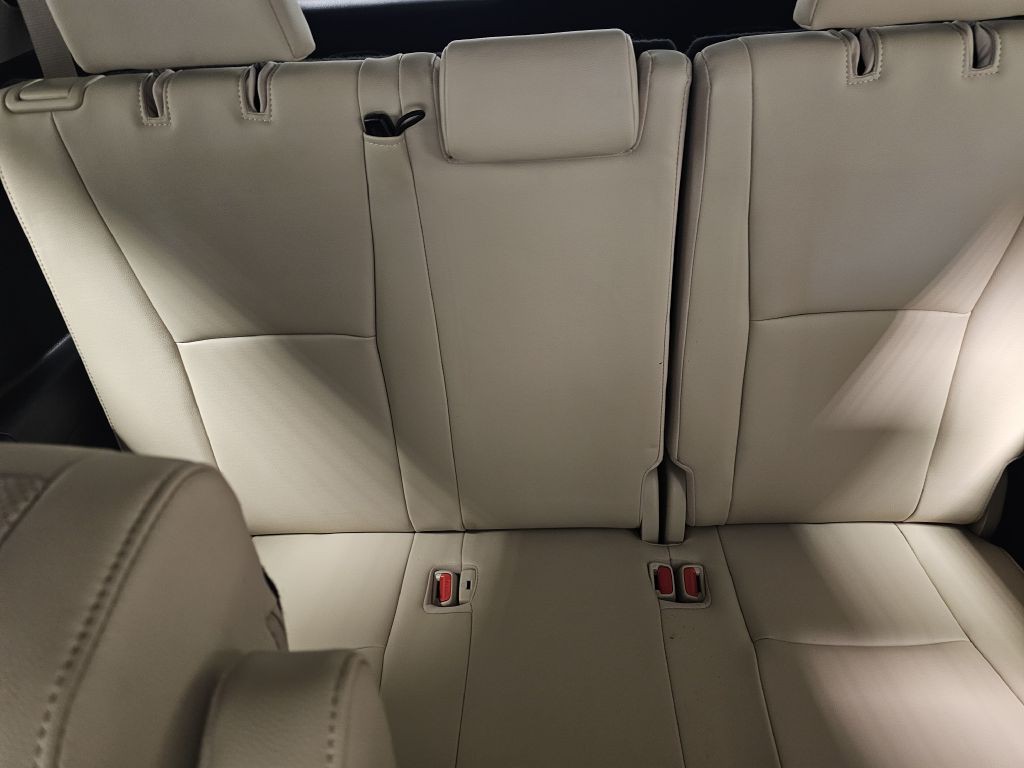 2020 Toyota Highlander Image 13
