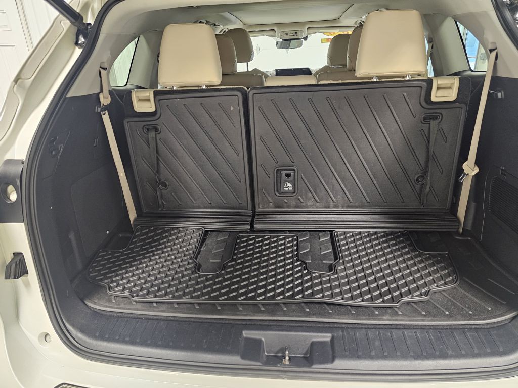 2020 Toyota Highlander Image 14