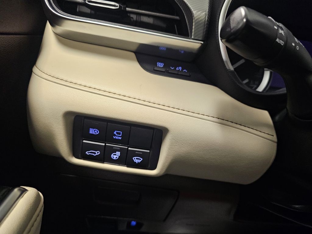 2020 Toyota Highlander Image 18