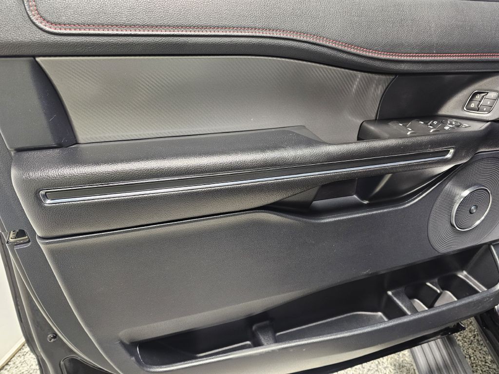 2021 Ford Expedition Image 10