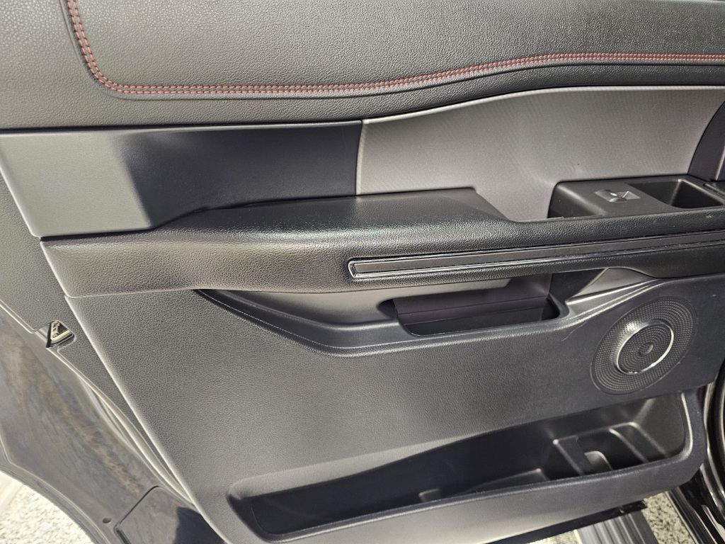 2021 Ford Expedition Image 12